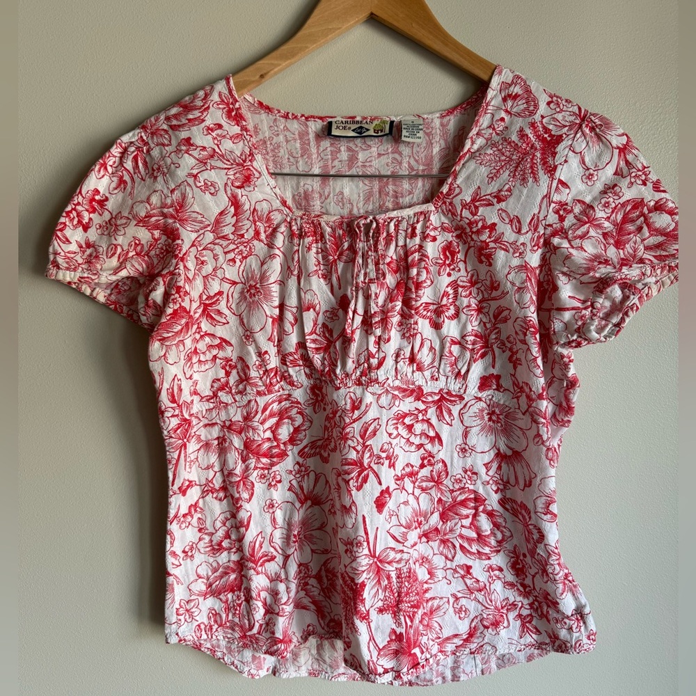 Women’s Caribbean Joe Red and White Floral Blouse Size Small